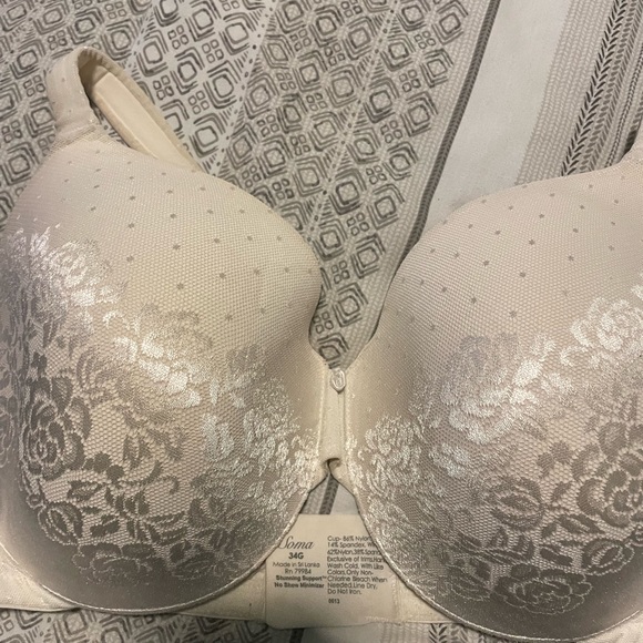 Bra - Picture 3 of 3
